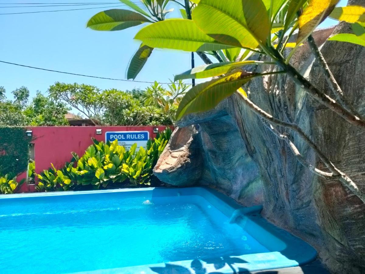 Roemahkoe Holidayhome Malacca ภายนอก รูปภาพ
