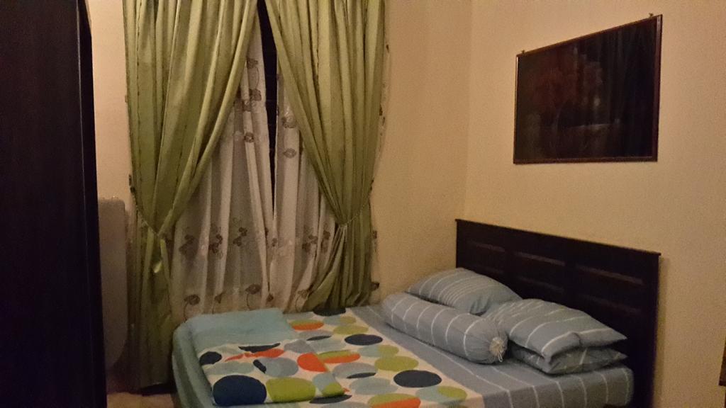 Roemahkoe Holidayhome Malacca ภายนอก รูปภาพ